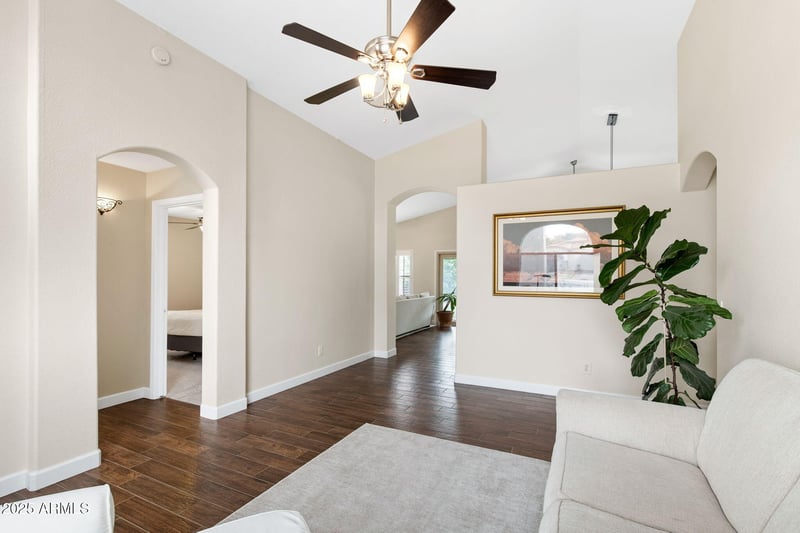 2243 Willow Wick Rd, Gilbert, AZ 85296