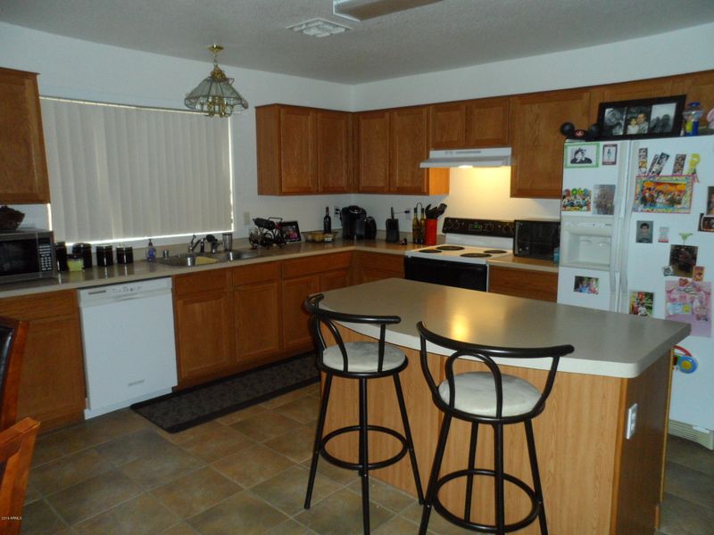 2244 E Avenida Del Sol Dr, Phoenix, AZ 85024