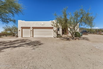 2244 Cavalry Rd, New River, AZ 85087