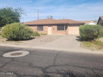 2244 Georgia Ave, Phoenix, AZ 85015