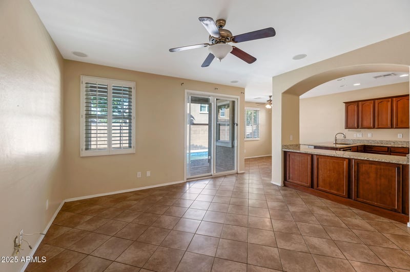 2244 Sunland Ave, Phoenix, AZ 85040