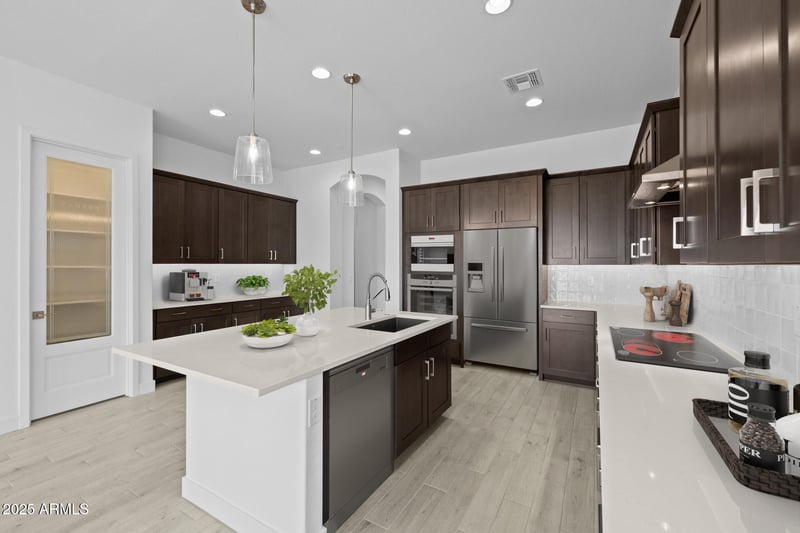 22446 Sparrow Dr, Queen Creek, AZ 85142