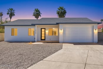 2245 Capri Cir, Mesa, AZ 85204