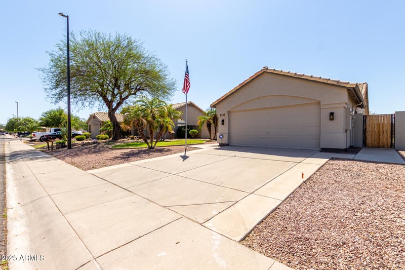 2245 Sherri Dr, Gilbert, AZ 85296