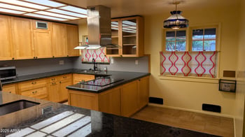 2245 W Osborn Rd, Phoenix, AZ 85015