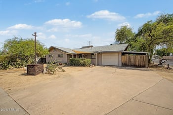 2245 W Osborn Rd, Phoenix, AZ 85015