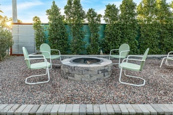 2246 Laurel Ave, Phoenix, AZ 85007