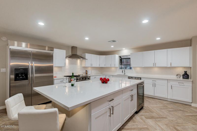 2246 W Virginia Ave, Phoenix, AZ 85009