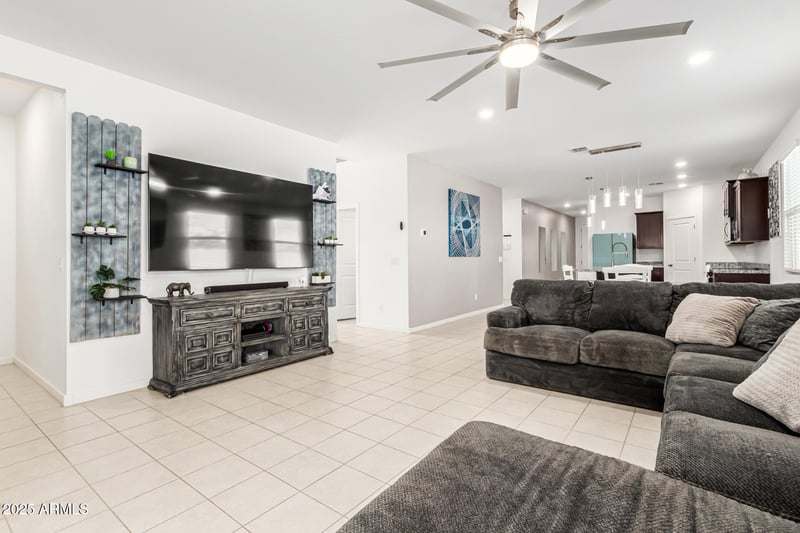 22461 Pima St, Buckeye, AZ 85326