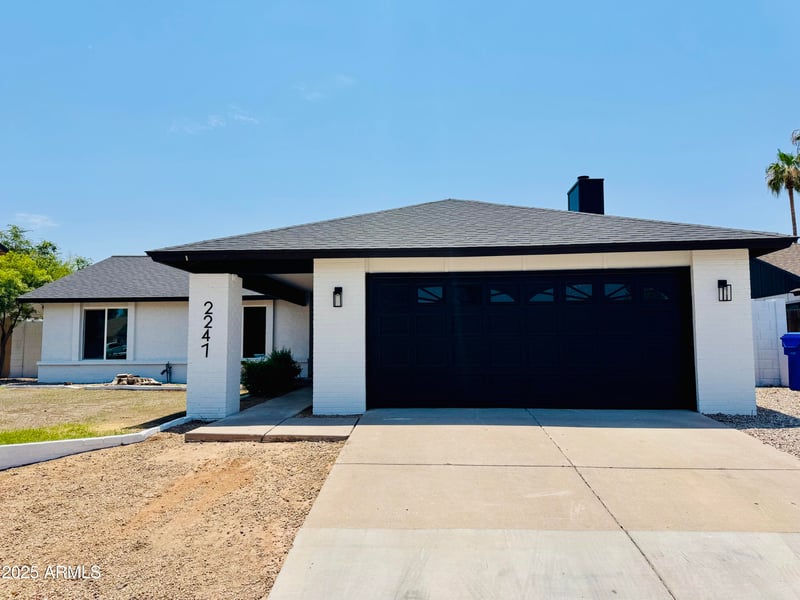 2247 Highland St, Chandler, AZ 85224