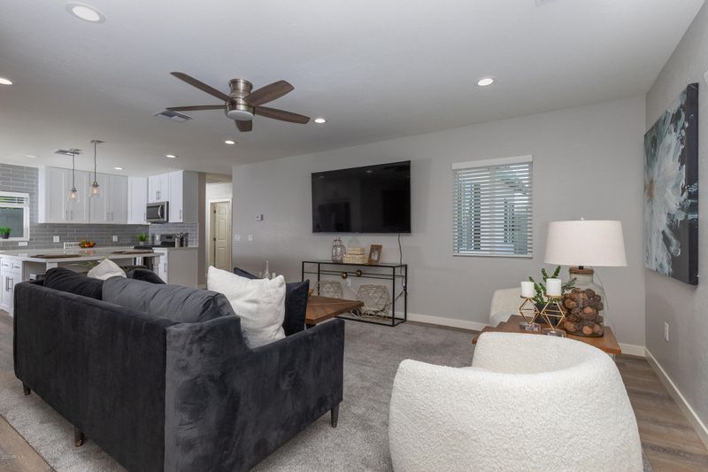 2247 N 30th St, Phoenix, AZ 85008