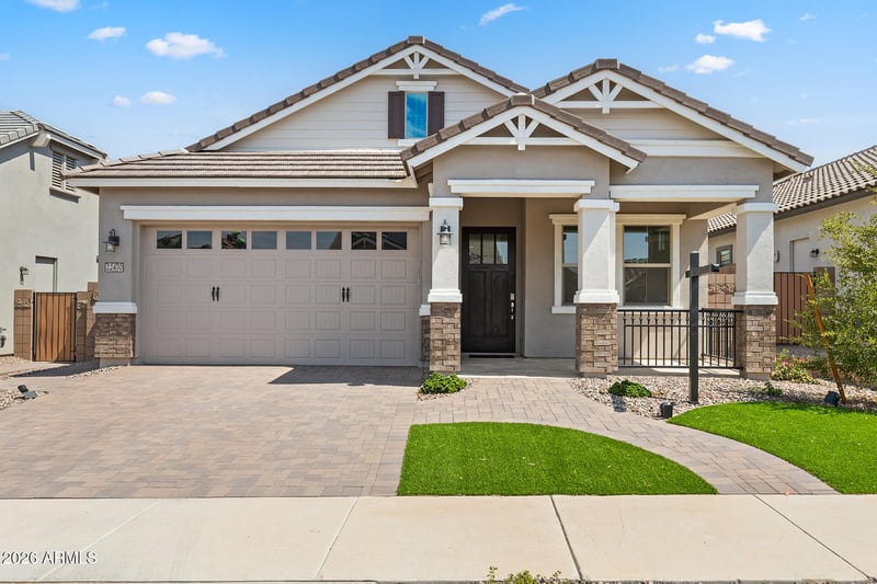 22470 E Sparrow Dr, Queen Creek, AZ 85142