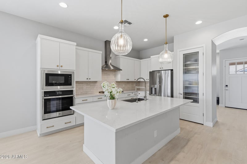22470 E Sparrow Dr, Queen Creek, AZ 85142