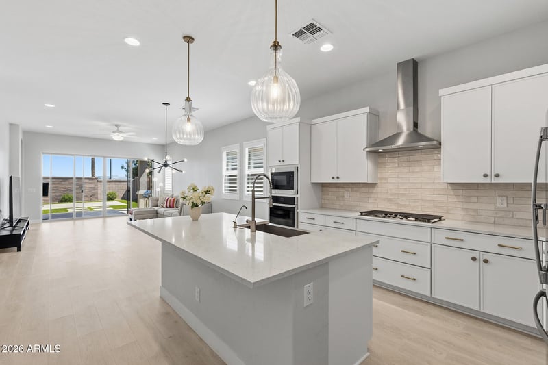 22470 E Sparrow Dr, Queen Creek, AZ 85142