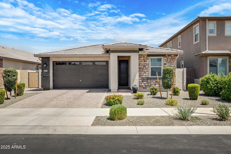 22476 Indiana Ave, Queen Creek, AZ 85142