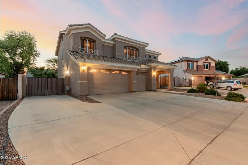 22478 78th Ln, Peoria, AZ 85383