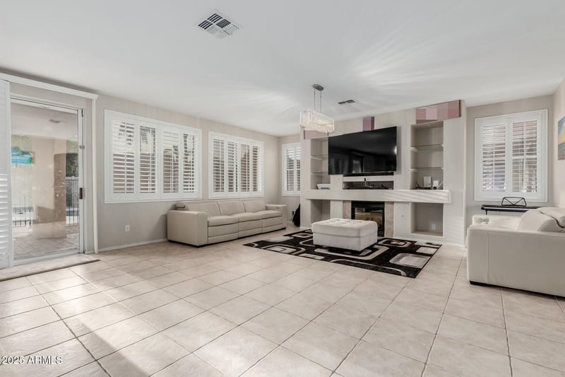 22478 78th Ln, Peoria, AZ 85383