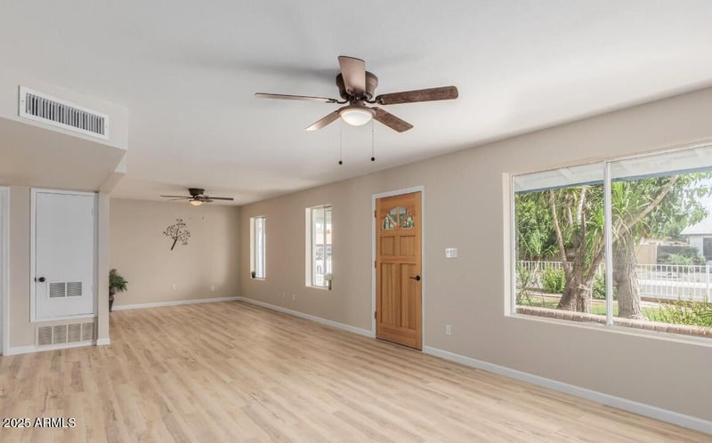 2248 Columbine Dr, Phoenix, AZ 85029