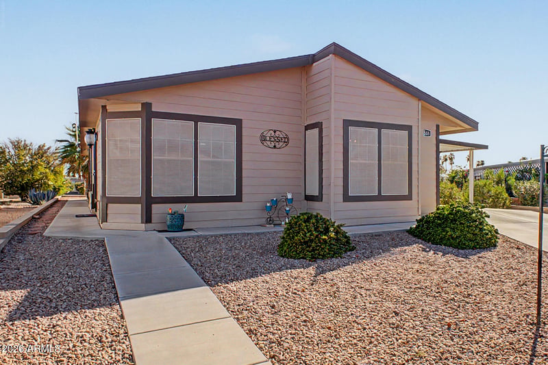 2248 Floyd Dr, Mesa, AZ 85215