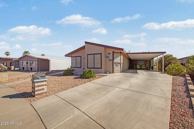 2248 Floyd Dr, Mesa, AZ 85215