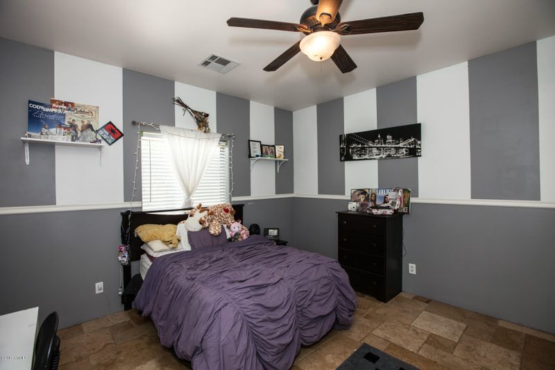 2248 W White Spar Rd, New River, AZ 85087