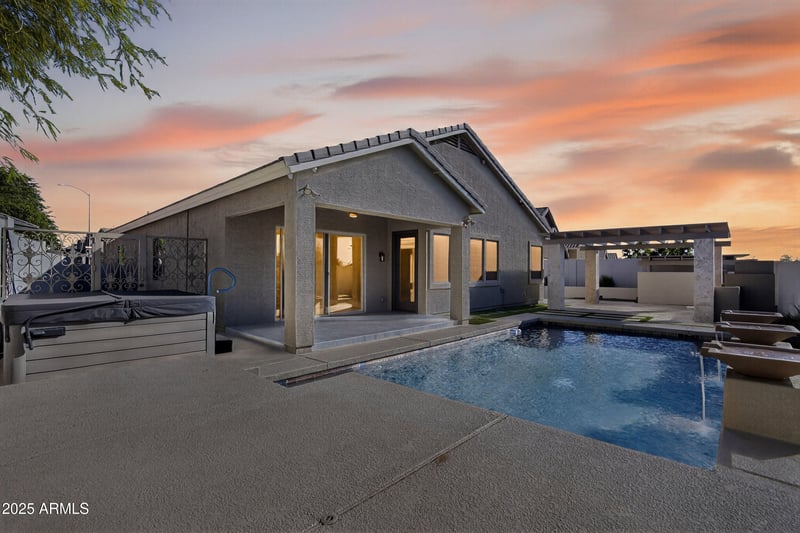 22488 104th Ln, Peoria, AZ 85383