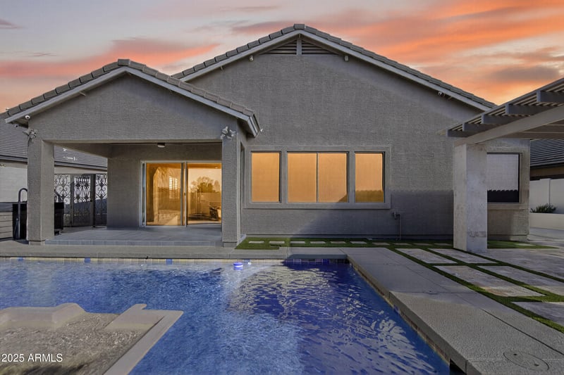 22488 104th Ln, Peoria, AZ 85383