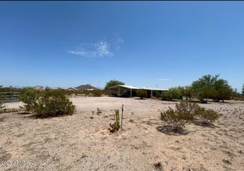 2249 Daniel Rd, San Tan Valley, AZ 85144