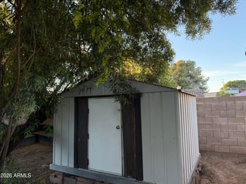 225 Alice Ave, Phoenix, AZ 85021