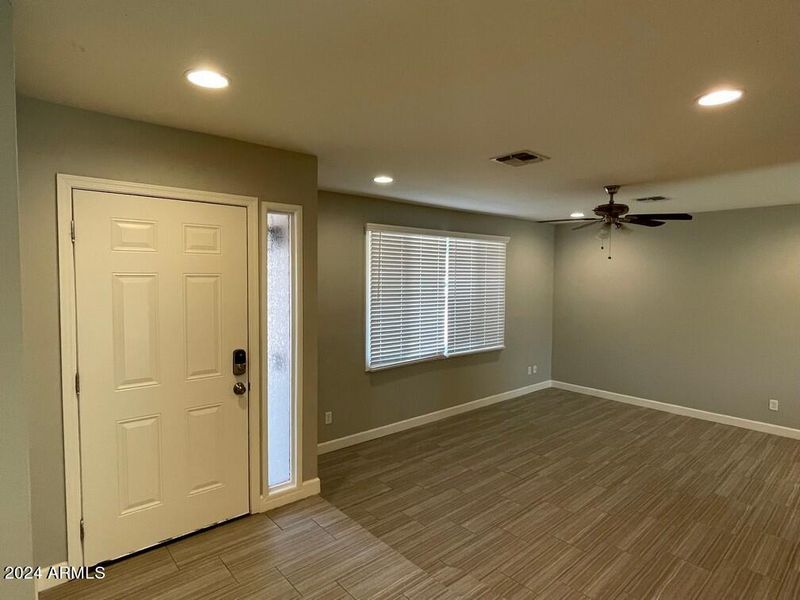 225 E Strahan Dr, Tempe, AZ 85283