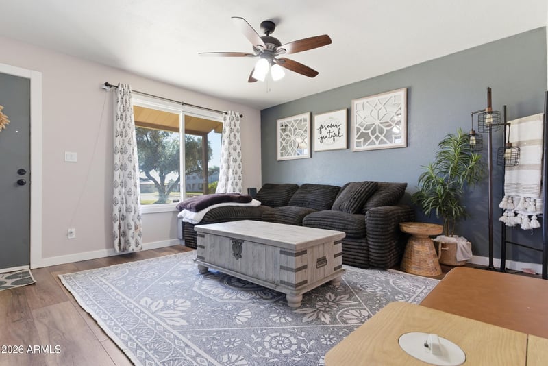 225 Standage St #13, Mesa, AZ 85201