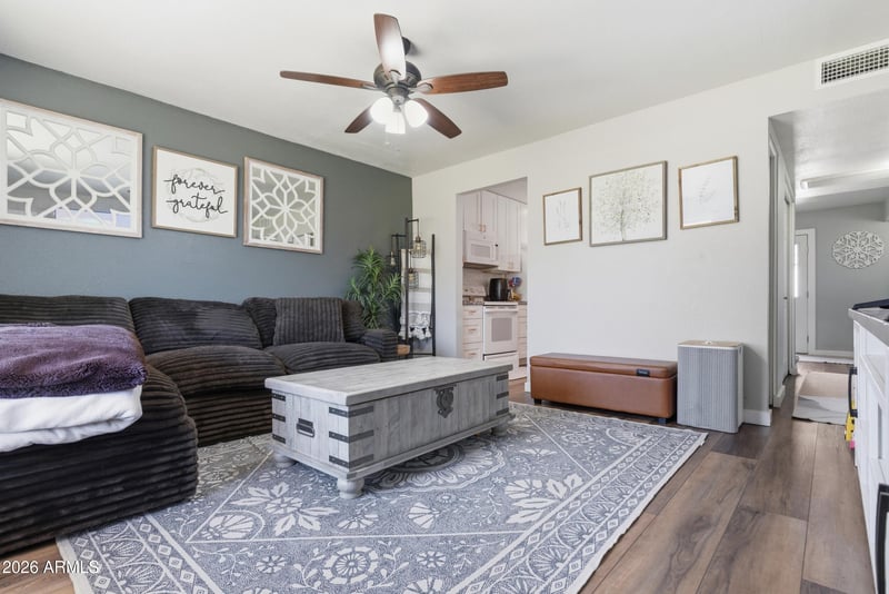 225 Standage St #13, Mesa, AZ 85201
