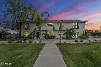 225 Orchid Ln, Phoenix, AZ 85021