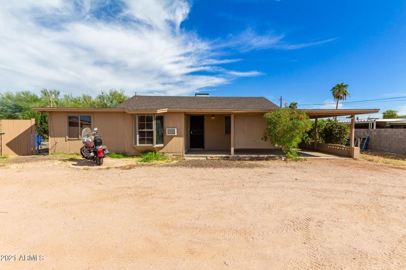 225 S Grand Dr, Apache Junction, AZ 85120