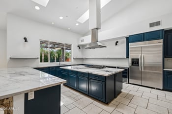 225 W Orchid Ln, Phoenix, AZ 85021