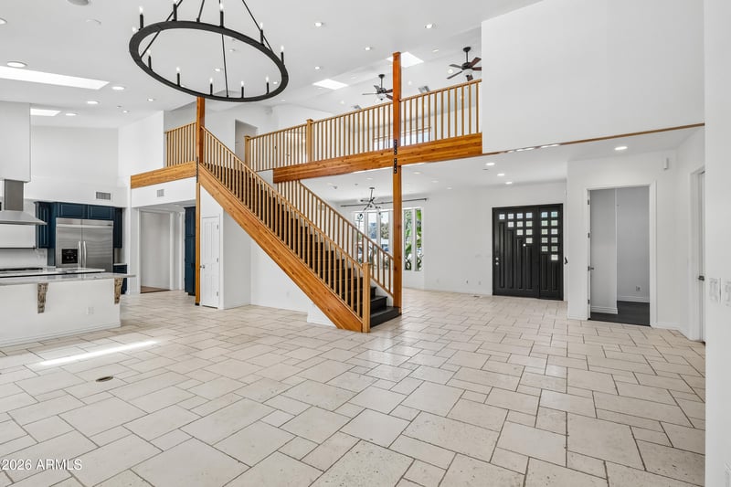 225 W Orchid Ln, Phoenix, AZ 85021
