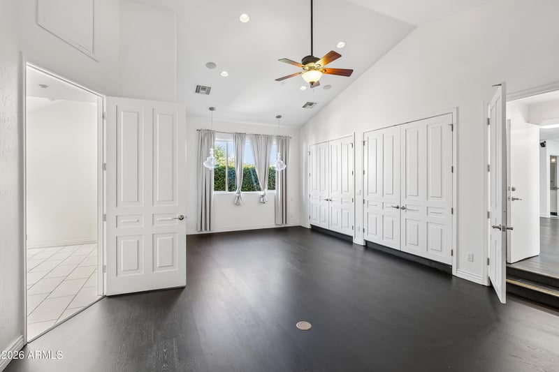 225 W Orchid Ln, Phoenix, AZ 85021