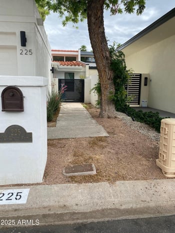 225 Winged Foot Rd, Phoenix, AZ 85023