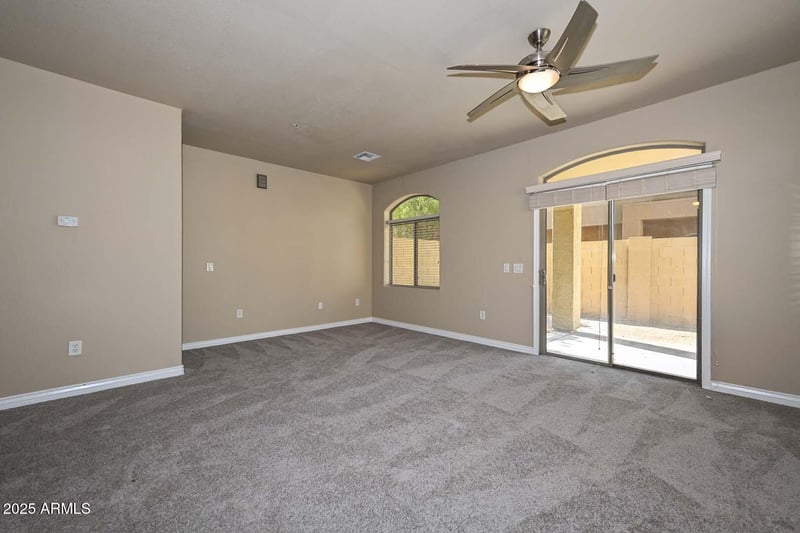 2250 Deer Valley Dr #58, Phoenix, AZ 85024