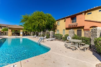 2250 Deer Valley Rd #15, Phoenix, AZ 85024