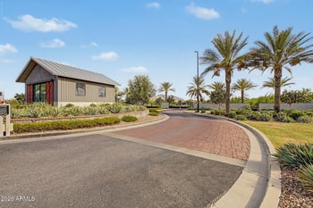 2250 E Citadel Dr, Gilbert, AZ 85298