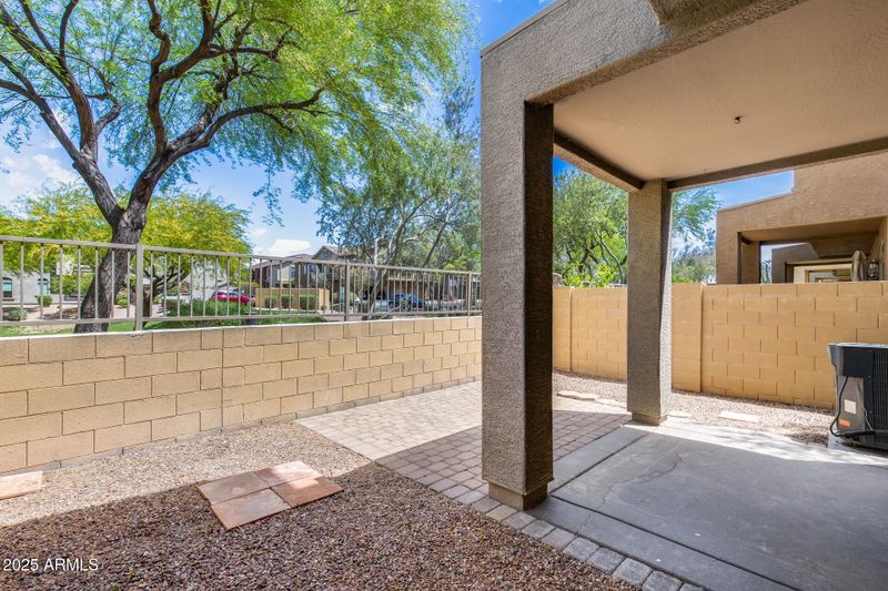 2250 E Deer Valley Rd #24, Phoenix, AZ 85024