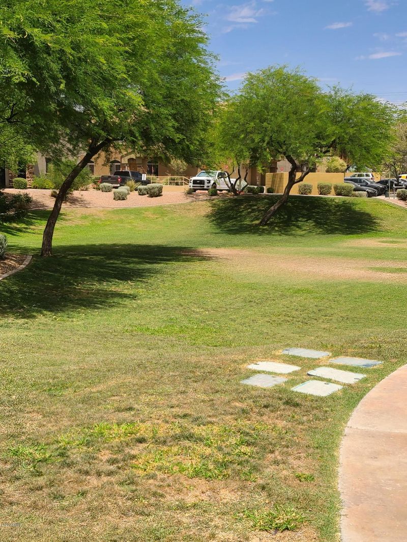 2250 E Deer Valley Rd #52, Phoenix, AZ 85024