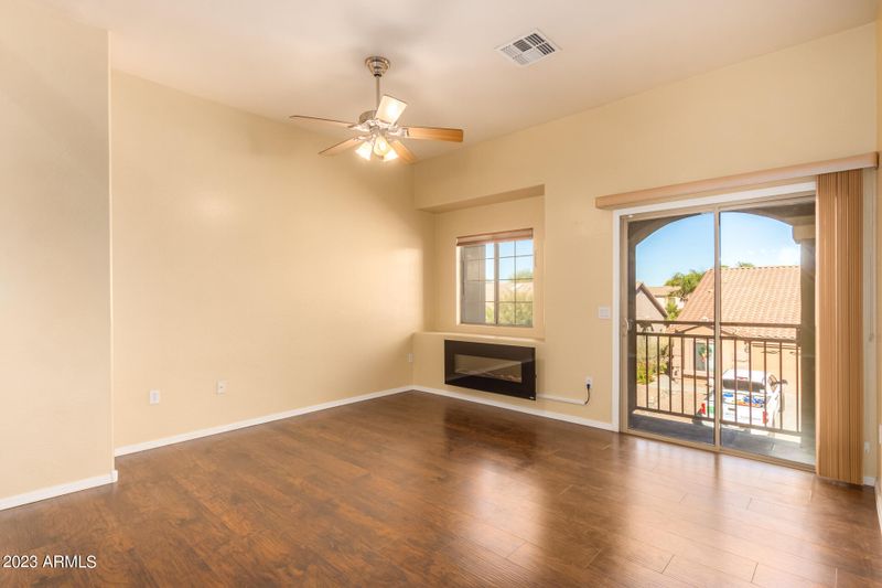 2250 E Deer Valley Rd #65, Phoenix, AZ 85024