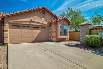 2250 E Deer Valley Rd #67, Phoenix, AZ 85024