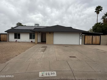 2250 Kathleen Rd, Phoenix, AZ 85022