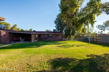 2250 W Augusta Ave, Phoenix, AZ 85021