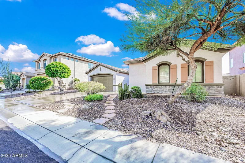 2251 Clearview Trl, Anthem, AZ 85086