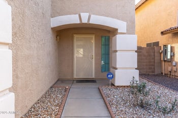 2251 Parkside Ln, Phoenix, AZ 85024