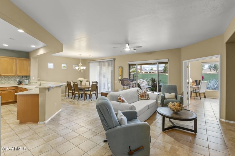 22517 Montecito Ave, Sun City West, AZ 85375